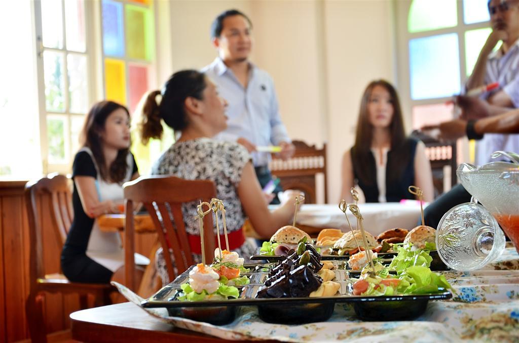 San Pareni Hotel Chiang Mai Esterno foto