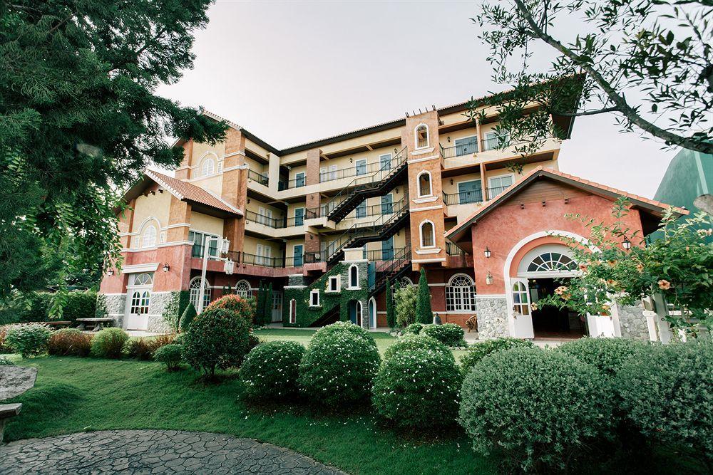 San Pareni Hotel Chiang Mai Esterno foto