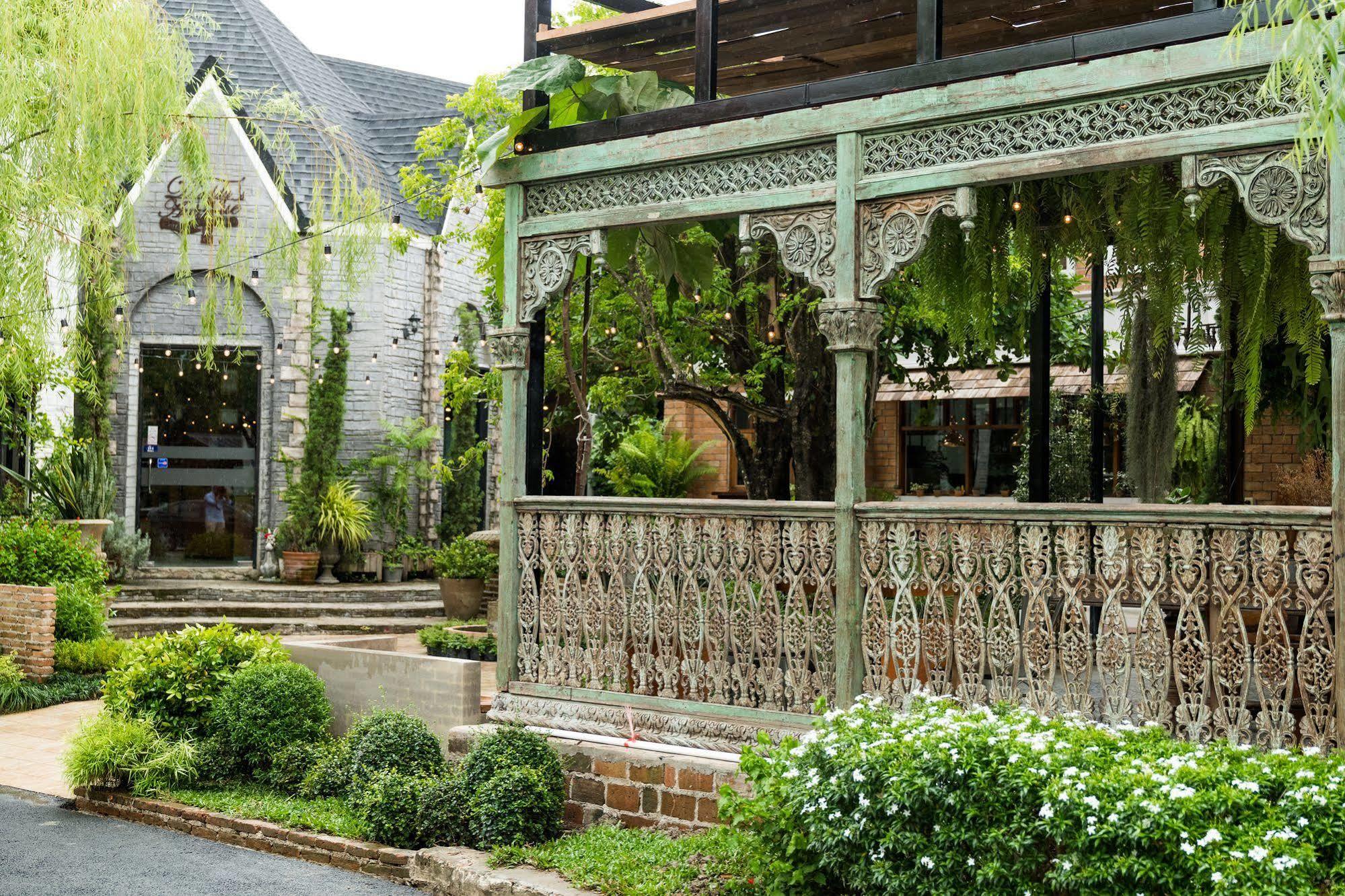 San Pareni Hotel Chiang Mai Esterno foto